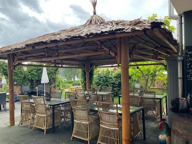 Zu Jeddelohs Lodge Hotel Gladenbach Екстериор снимка
